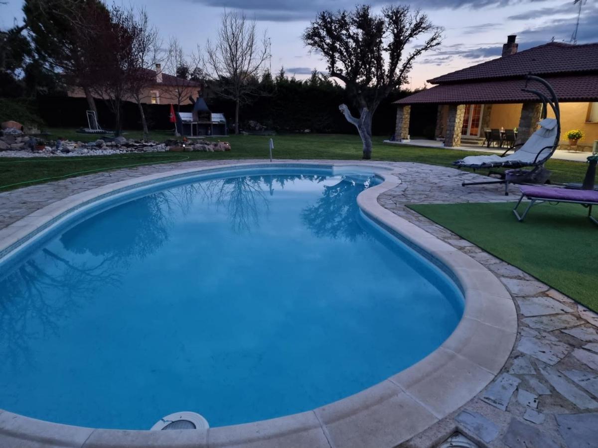 Villa Pancorbo Velayos Ngoại thất bức ảnh