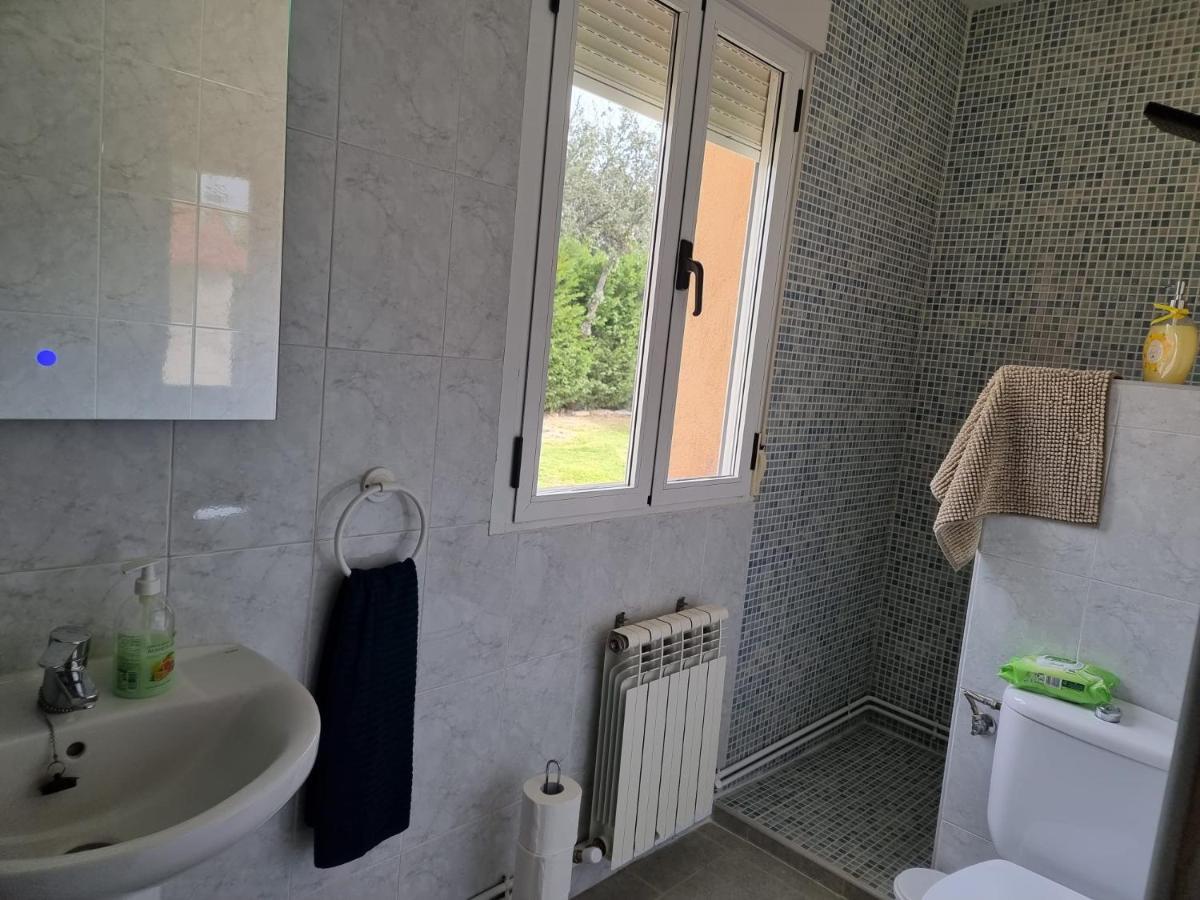 Villa Pancorbo Velayos Ngoại thất bức ảnh